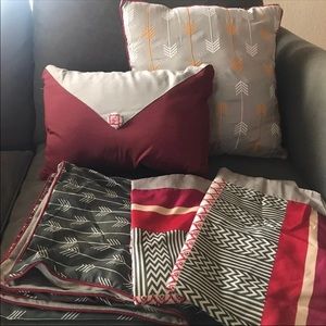 Pillows & Pillow cover set